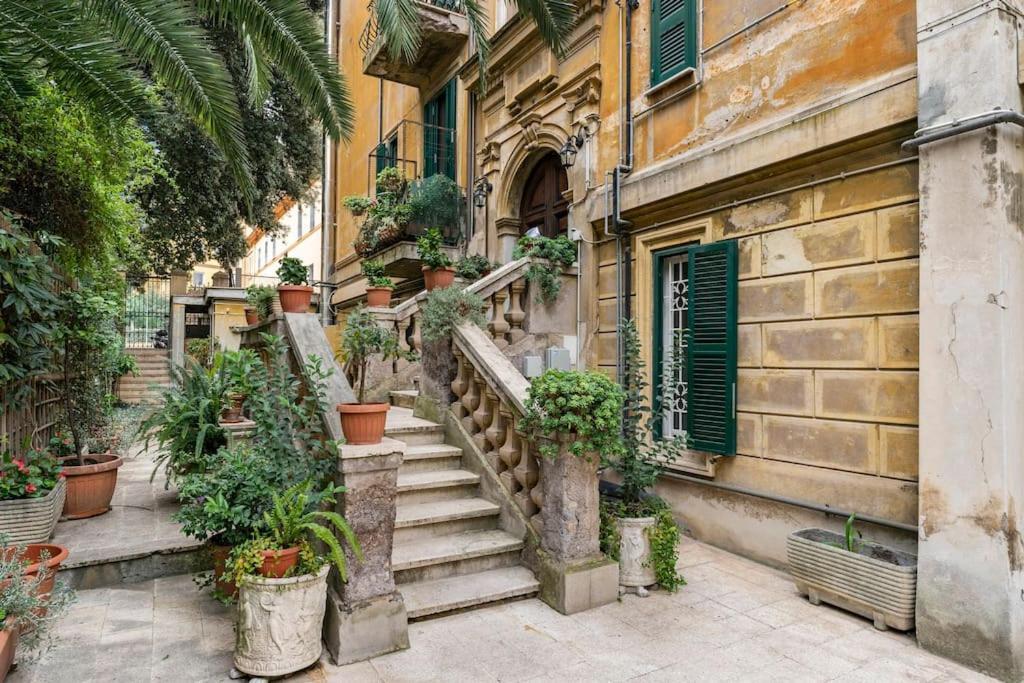 Walking To Trastevere Di Marialaura Aragno Rzym Zewnętrze zdjęcie